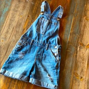 GAP bib overall shorts, barely worn.